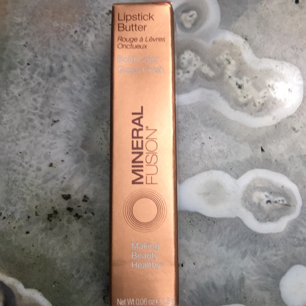 Mineral Fusion ‘Delicious’ Lipstick Butter